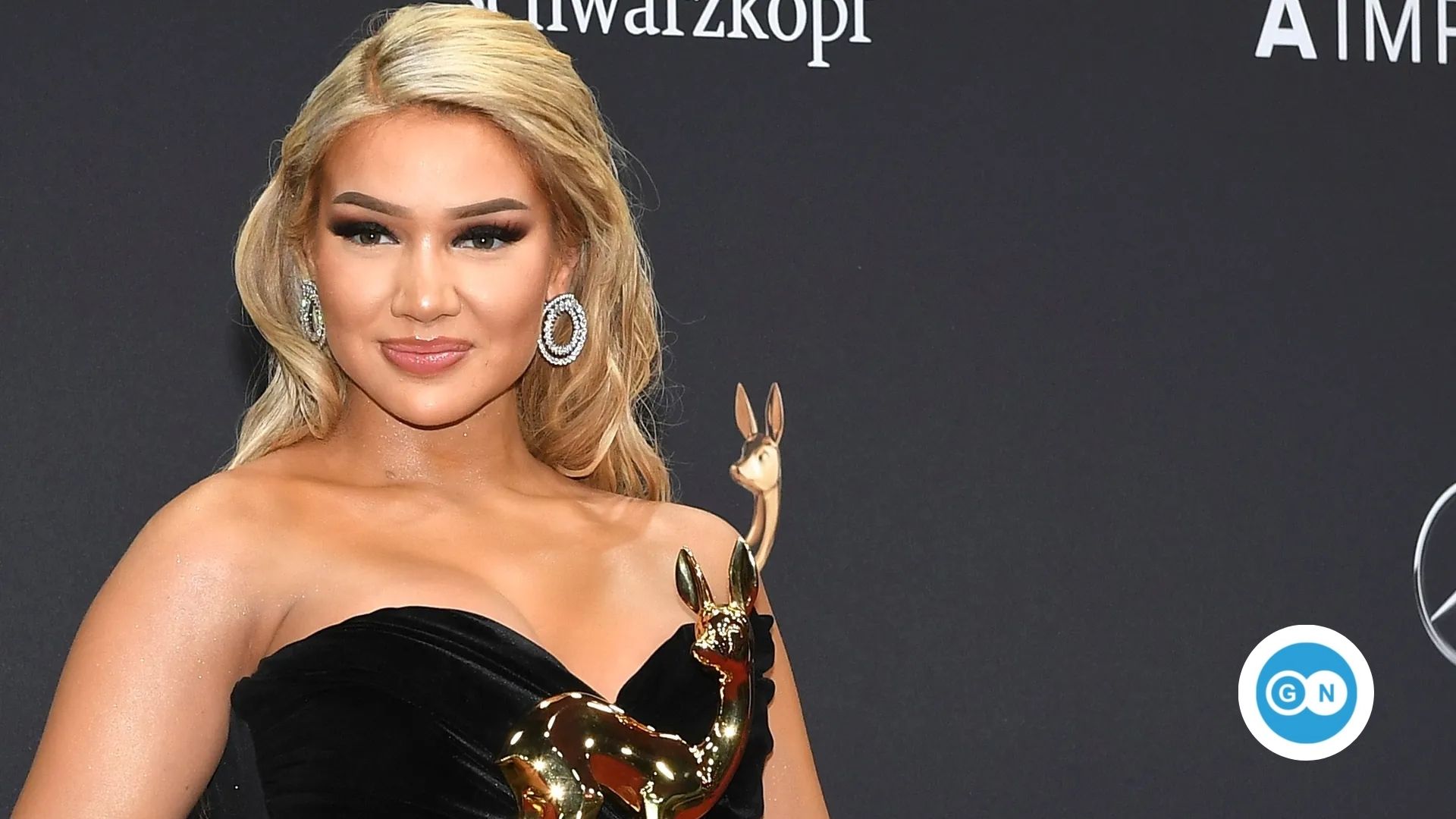 Shirin David