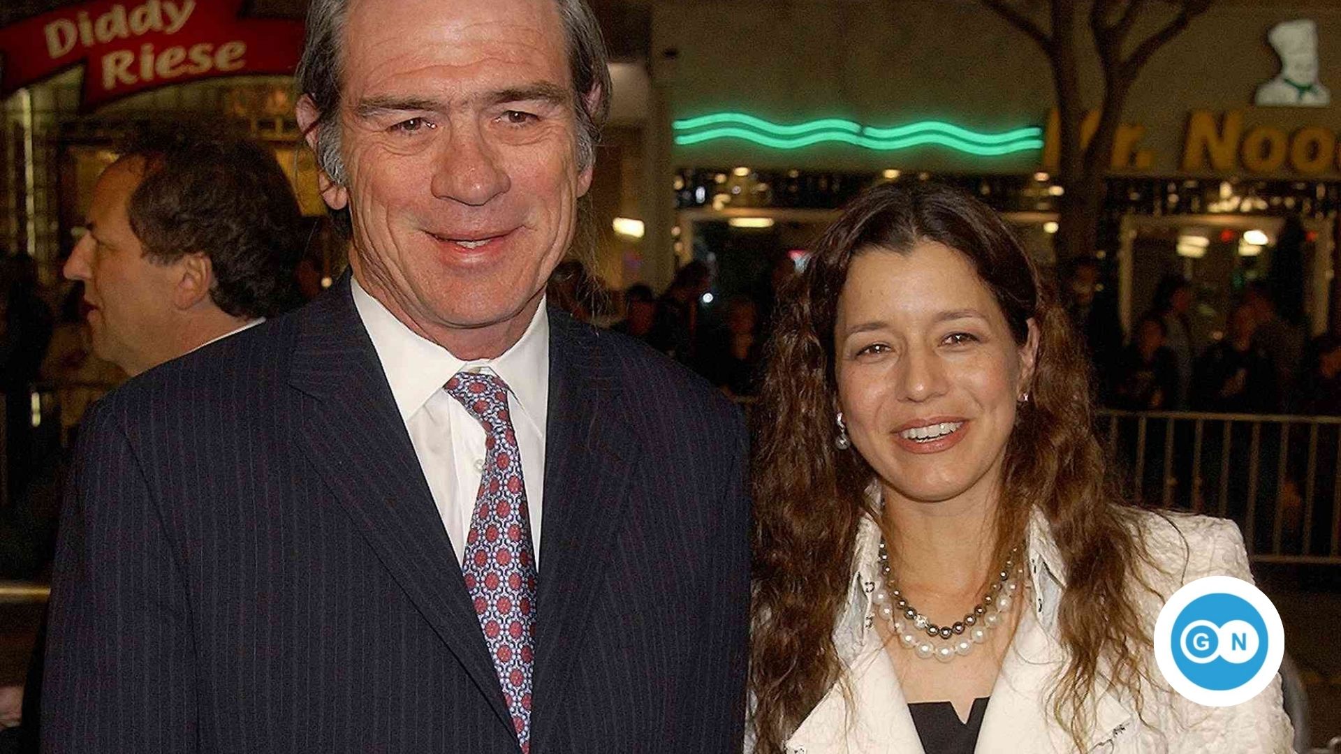 Tommy Lee Jones Ehepartnerin